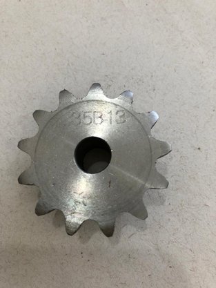 Engrenagem para Corrente Simples Din 1.35.13 BT2 CM (06B1)