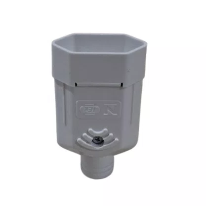 Plug Femea Branco 10A