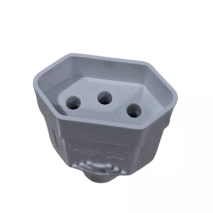 Plug Femea Branco 10A