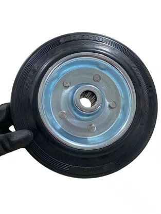 Roda Borracha Preta 8 polegadas Leve 200mm VONDER