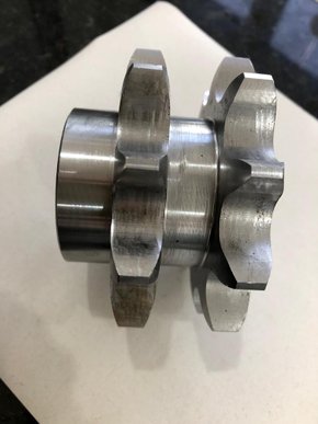 Engrenagem para Corrente Dupla ASA 2.100.18 AT2 - 1 peça