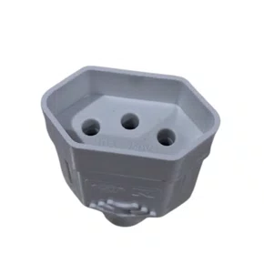 Plug Femea Branco 10A